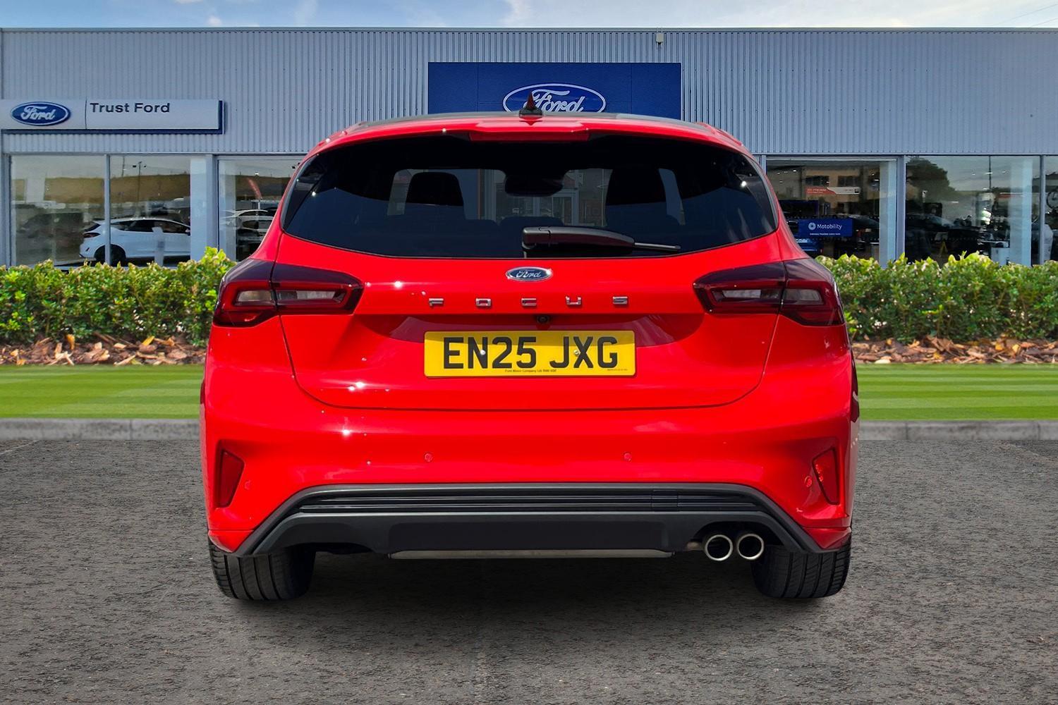 Ford Focus Photo 6