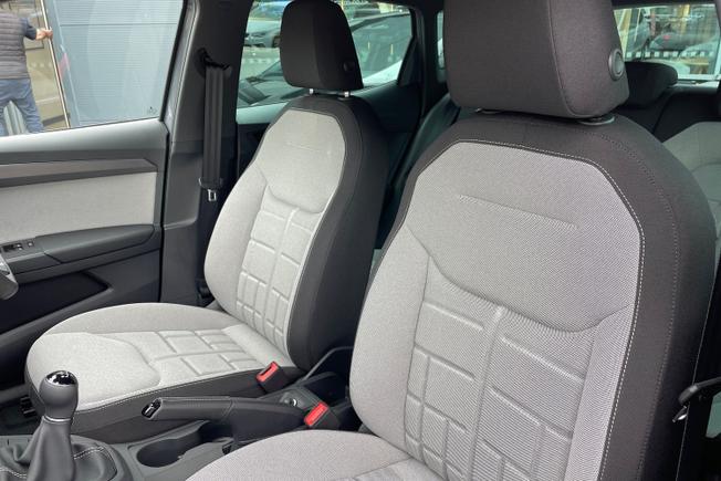 SEAT Ibiza Photo 21