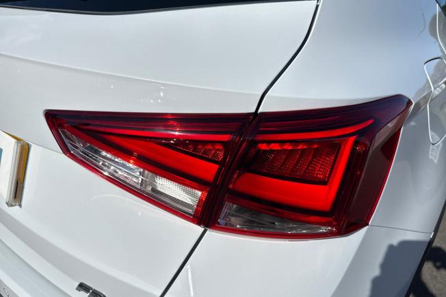 SEAT Arona Photo 18