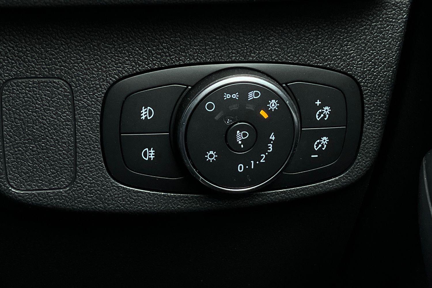 Ford Focus Photo 38