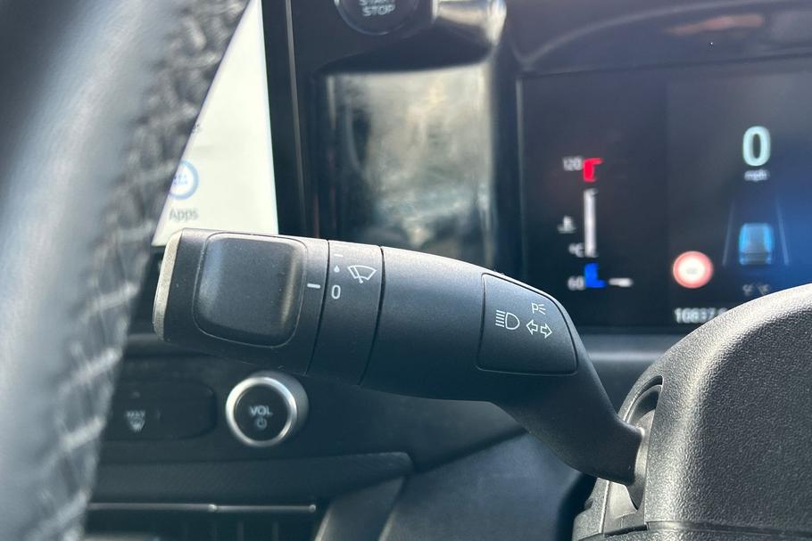 Used FORD TRANSIT CUSTOM HK73WUL 35