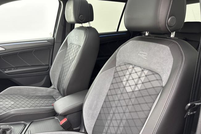 VOLKSWAGEN Tiguan Photo 29