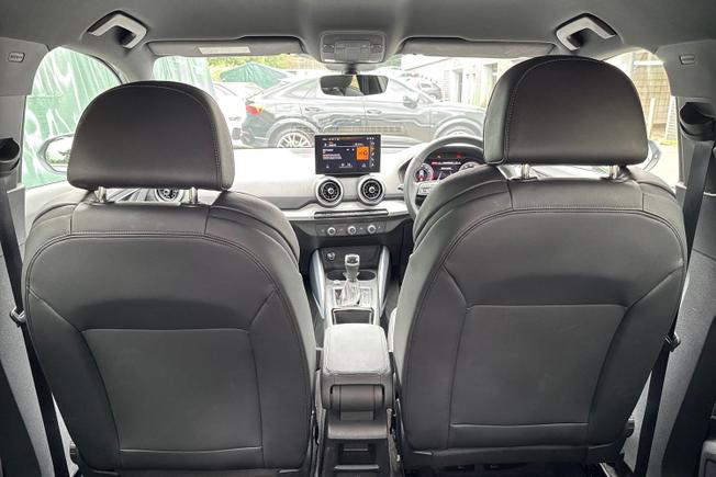 Audi Q2 Photo 31