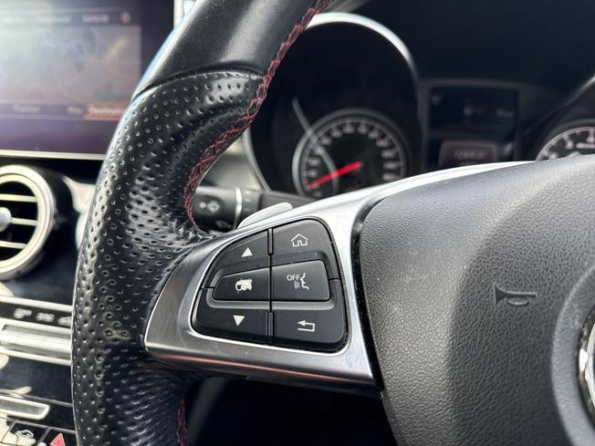 MERCEDES-BENZ C Class Photo 16