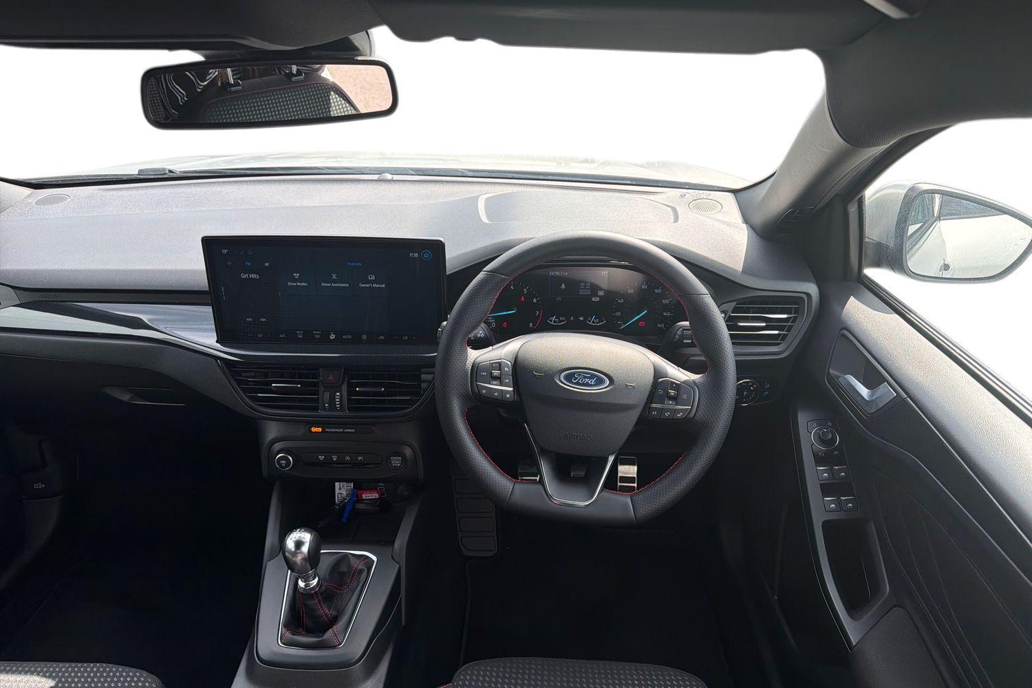 Ford FOCUS Photo 10