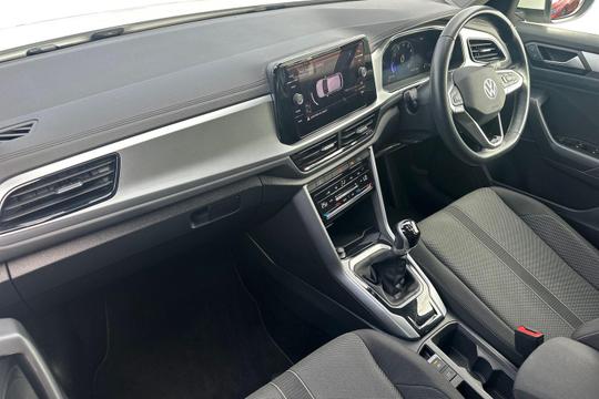 Volkswagen T-roc Photo autoimg-a65987d1cf5ba6975f3bd79f9472eae94234125b.jpg