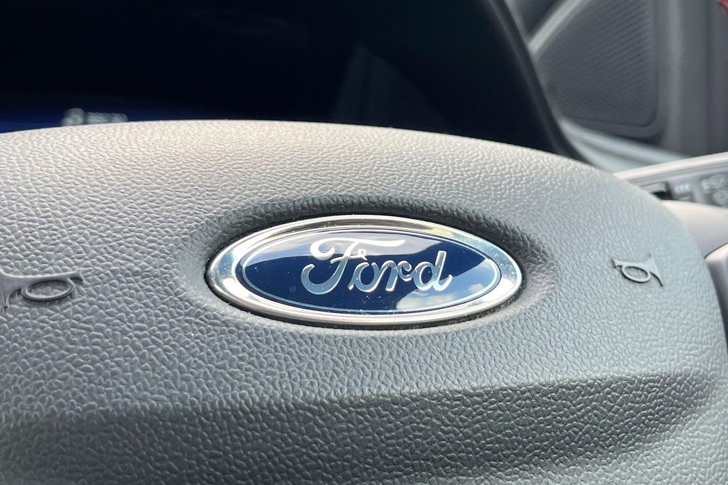 Ford Puma Photo 39