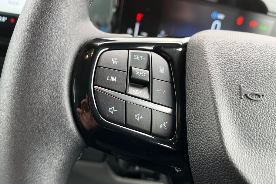 Used FORD TOURNEO CUSTOM SB75LSD 31