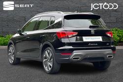 SEAT Arona Photo 3