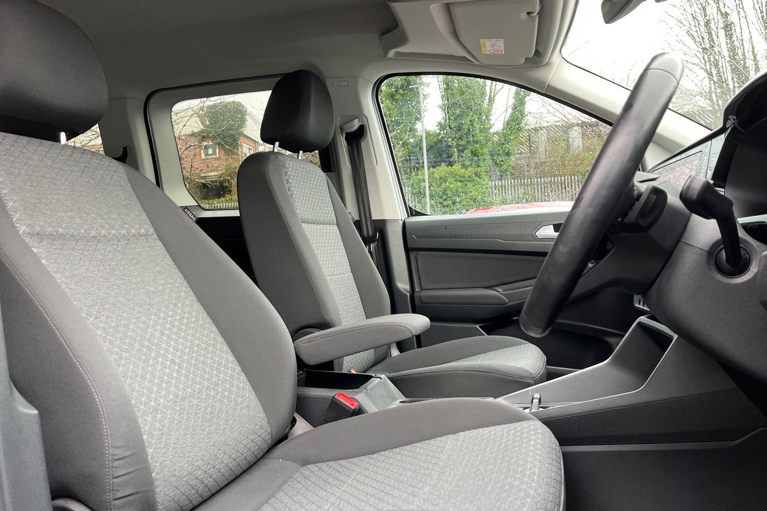 Ford Tourneo Connect Photo 16