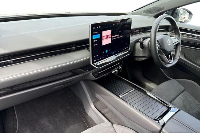 VOLKSWAGEN Id.7 Photo 2