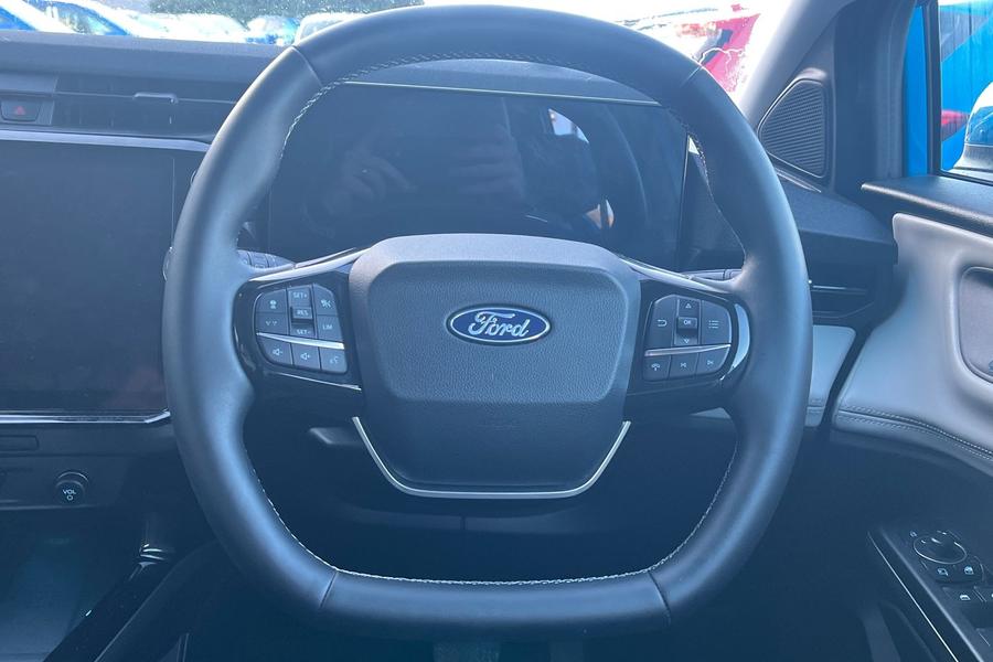 Ford Puma Gen-E Photo autoimg-a6787595bafc8339a2a54d33ce5c3fe8ccbf090f.jpg