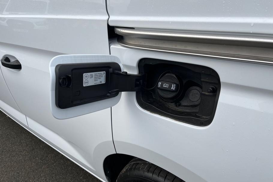 Used Ford TRANSIT CONNECT 32