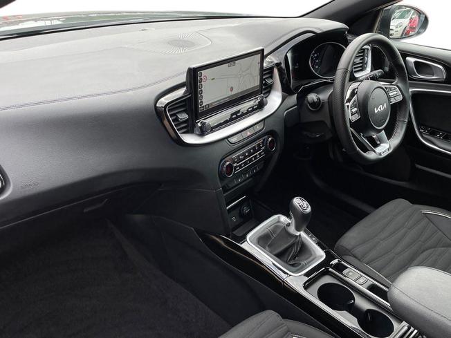 KIA Xceed Photo 2