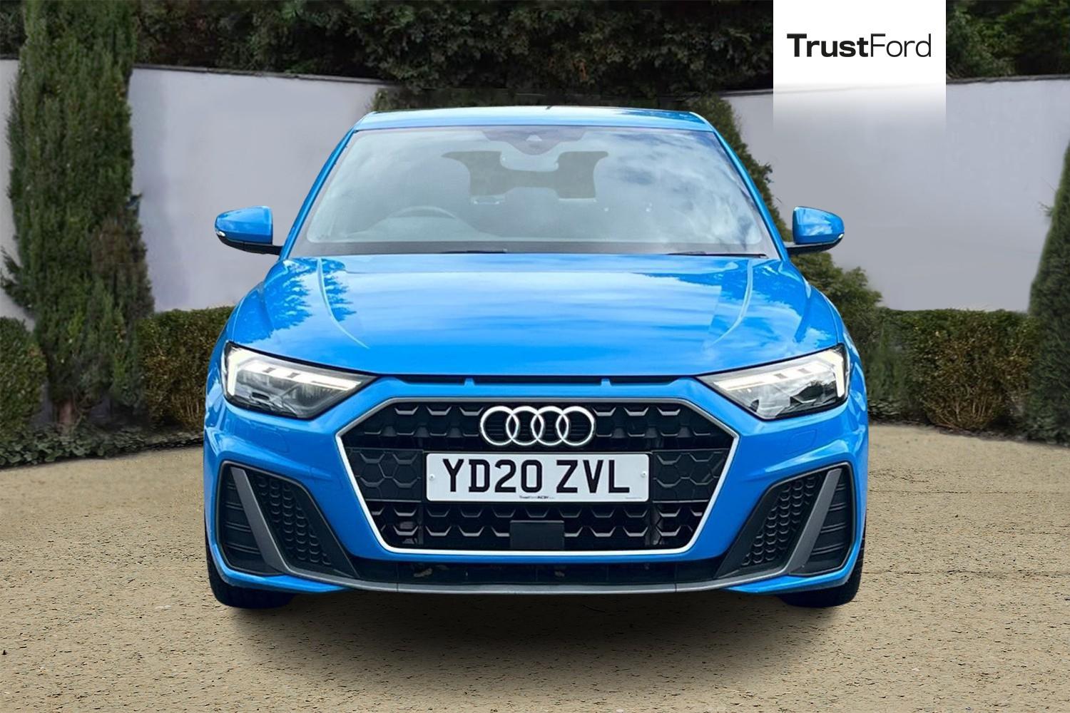 Audi A1 Photo 5