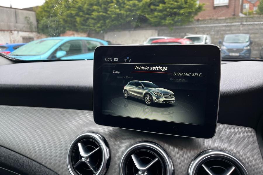 Mercedes-Benz GLA Photo autoimg-a68332557c0a2c18234ecd93a67a6d56b3e73a15.jpg