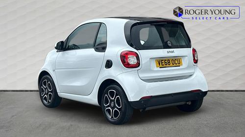 smart fortwo Photo autoimg-a688f03e065f56bd5b65bfc6fa9572ad64a03b3d.jpg