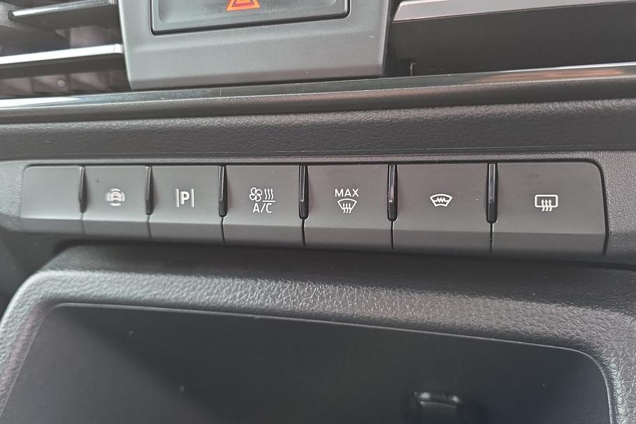 Used FORD TRANSIT CONNECT BG75DRV 31