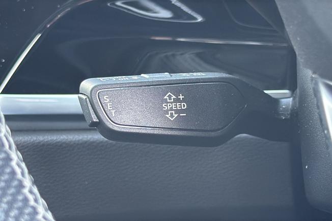 Audi Q3 Photo 34