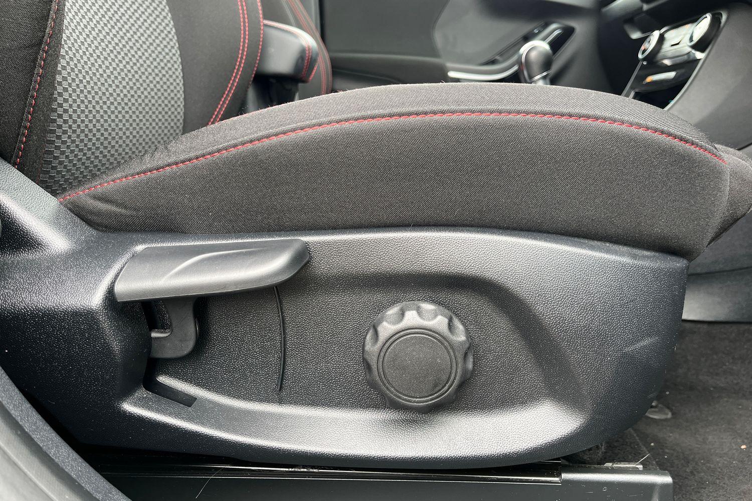 Ford Puma Photo 36