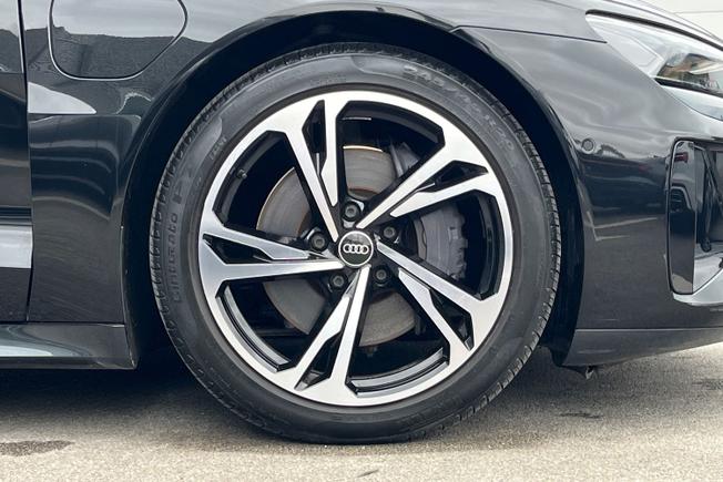 AUDI E-Tron Gt Photo 5