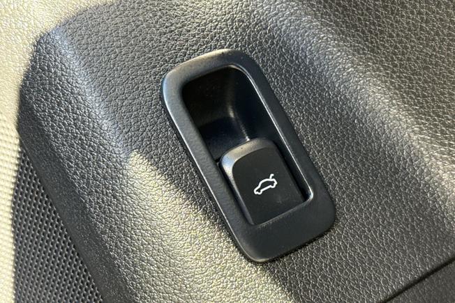 AUDI Q2 Photo 30