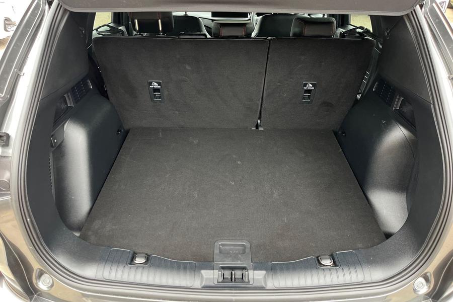 Ford Kuga Photo autoimg-a69607f9a48071b507612e025b2634b5f5c8d115.jpg