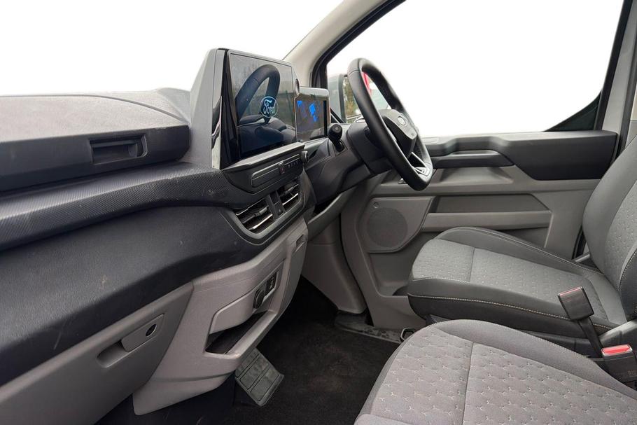 Used Ford TRANSIT CUSTOM WP25YZZ 3