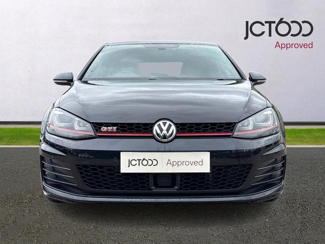 VOLKSWAGEN Golf Photo 8