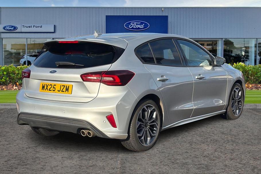 Used Ford FOCUS WX25JZM 4