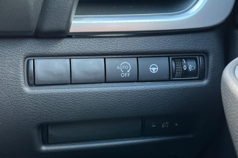 Nissan Qashqai Photo autoimg-a69baa74fb815e03d5cf29e7936f94bb6103c6dc.jpg