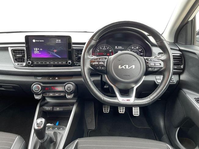 KIA Rio Photo 11