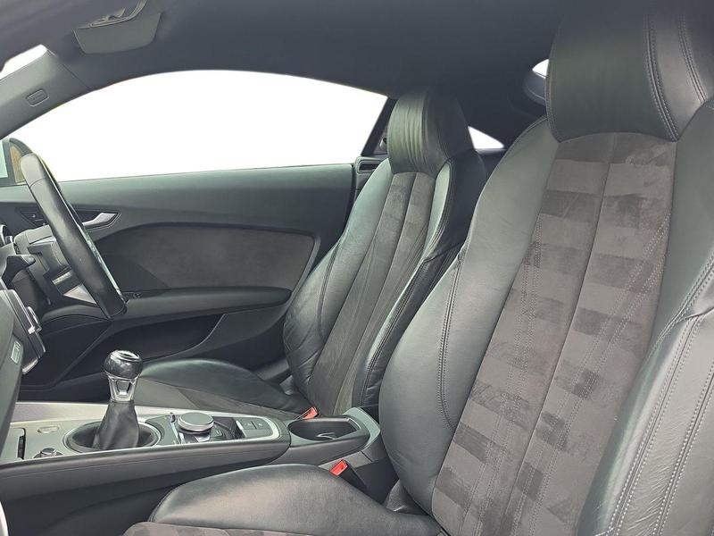 Used Audi TT FJ16XTT 16