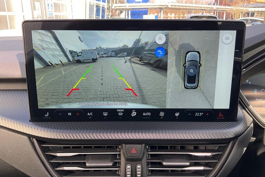 Ford Kuga Photo autoimg-a69df5c30e7d829af84c08701223d2897ff46876.jpg