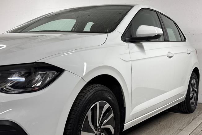 VOLKSWAGEN Polo Photo 30