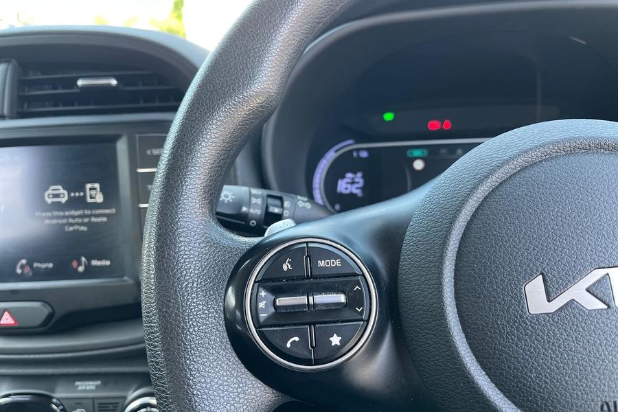 Kia SOUL Photo autoimg-a69f3c52af02a426a662002ebad7f32eaf58c5d7.jpg