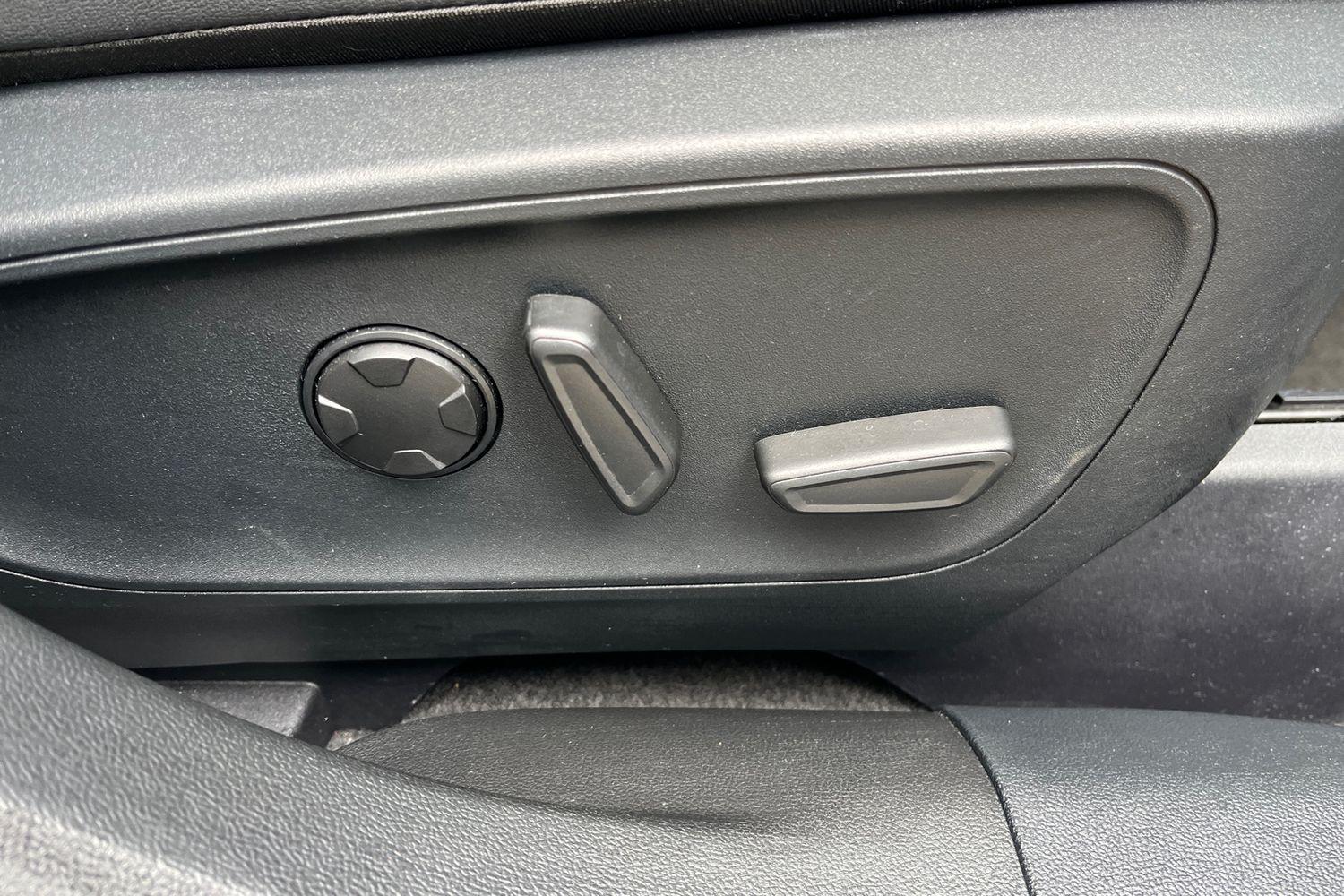 Ford Kuga Photo 28