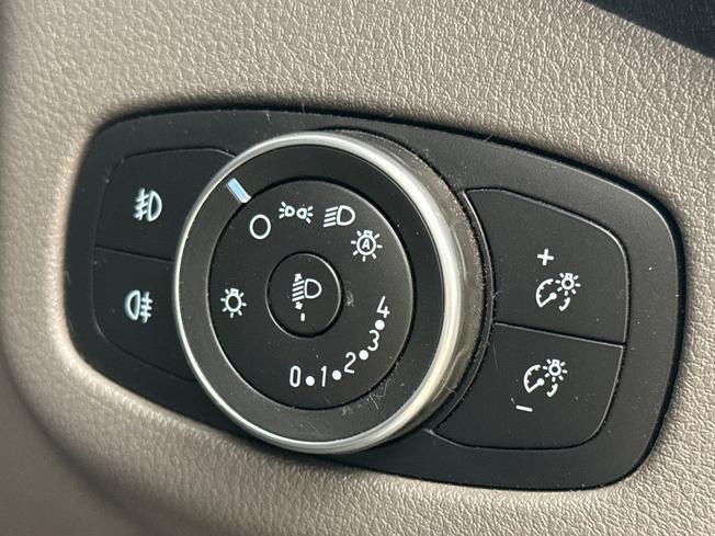 FORD Transit Connect Photo 52
