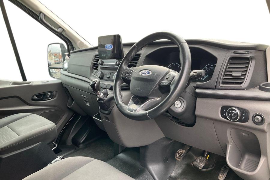Ford TRANSIT Photo autoimg-a6aca8a2e46b52d397fe1fec7f8e5fb5d0ad3338.jpg