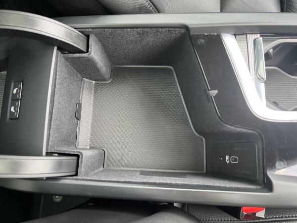 Volvo XC60 Photo autoimg-a6adc45d965ee42708b584e0950f69ad104e09e1.jpg