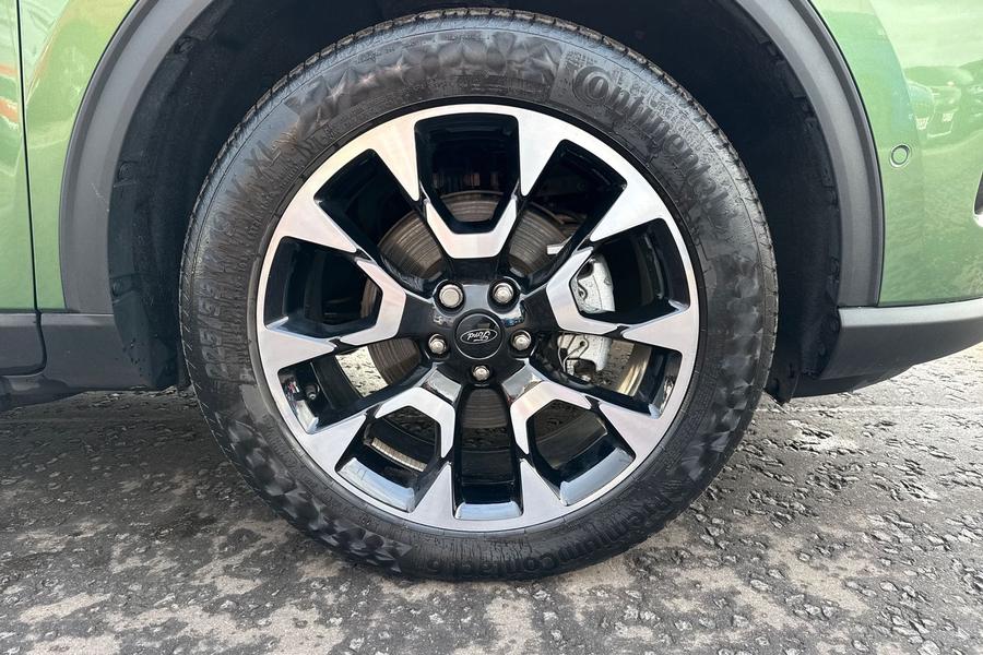 Ford KUGA Photo autoimg-a6b36d6de9e29b0fab3d2f674ea4433817de4036.jpg