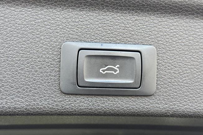 AUDI Q3 Photo 50