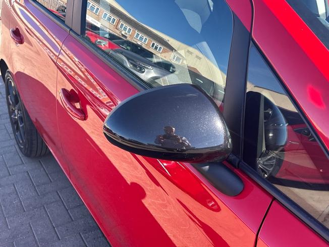 VAUXHALL Corsa Photo 20