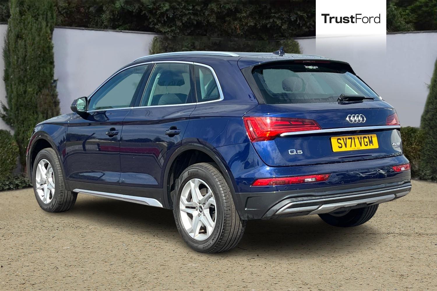 Audi Q5 Photo 1