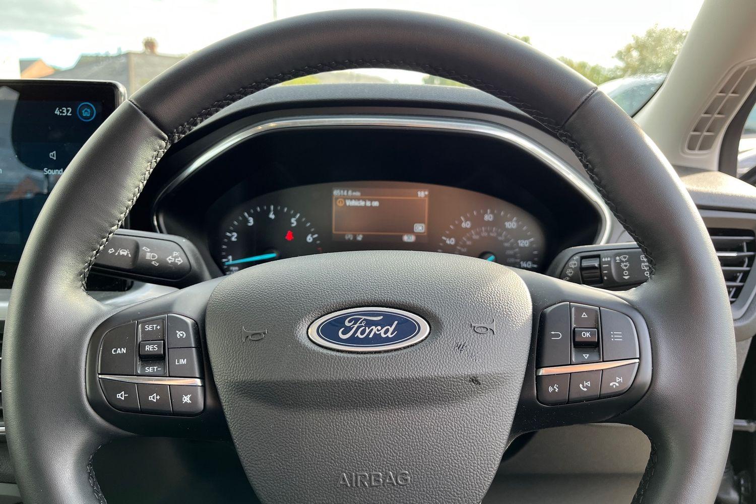 Ford FOCUS Photo 11