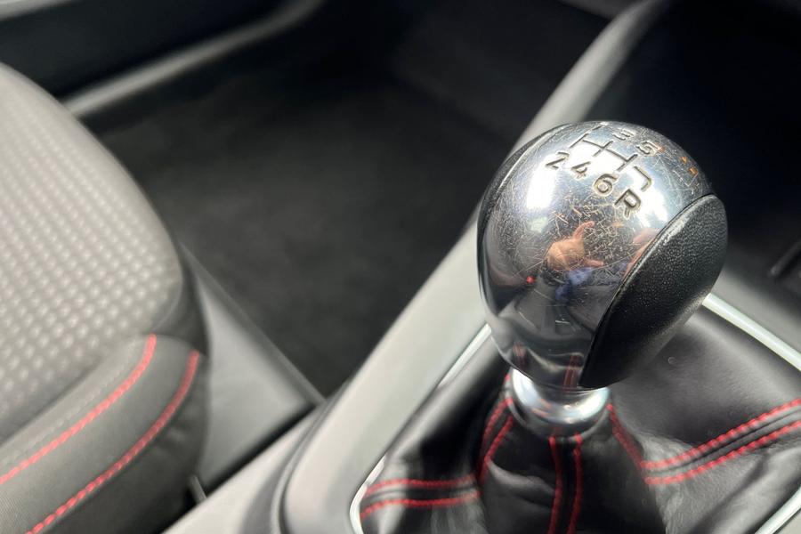 Ford FOCUS Photo autoimg-a6c59ba53008111c98b1fdb4cb58d60c2ededa38.jpg