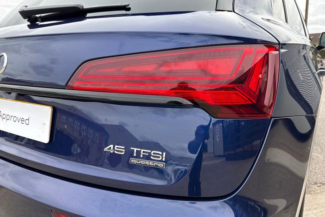 AUDI Q5 Photo 18