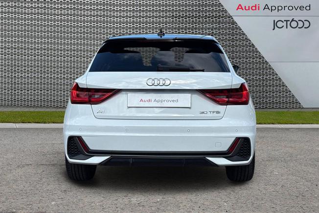 AUDI A1 Photo 7