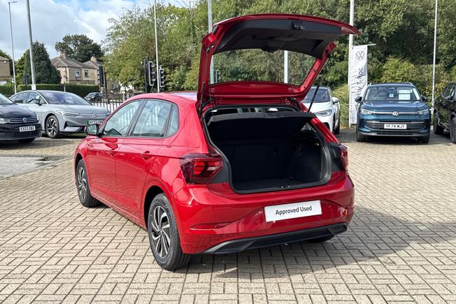 VOLKSWAGEN Polo Photo 30
