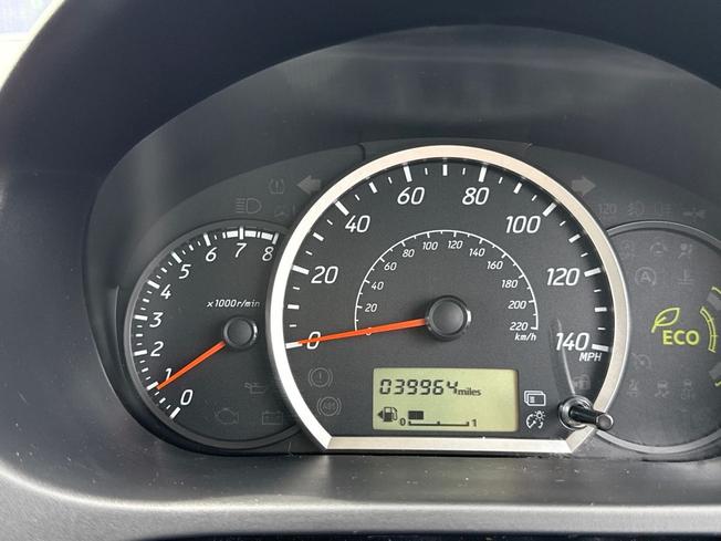 MITSUBISHI Mirage Photo 15
